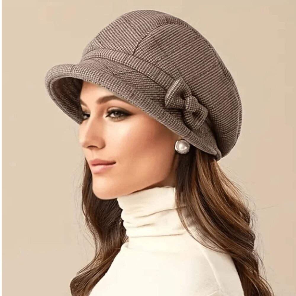 Plaid Beret Bucket Hat